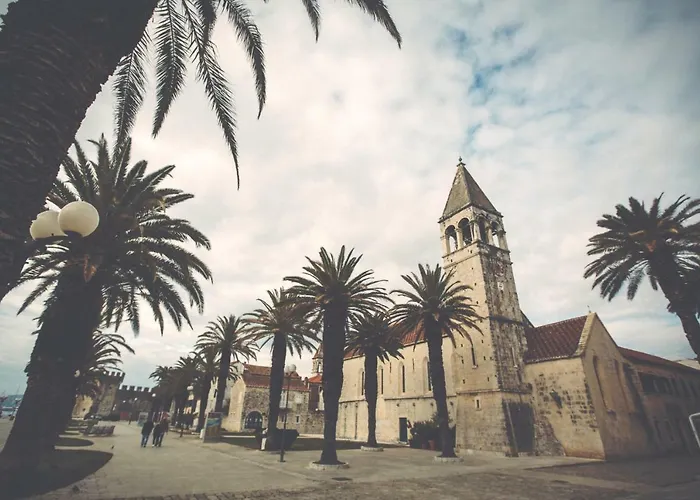 Luna Pensjonat Trogir